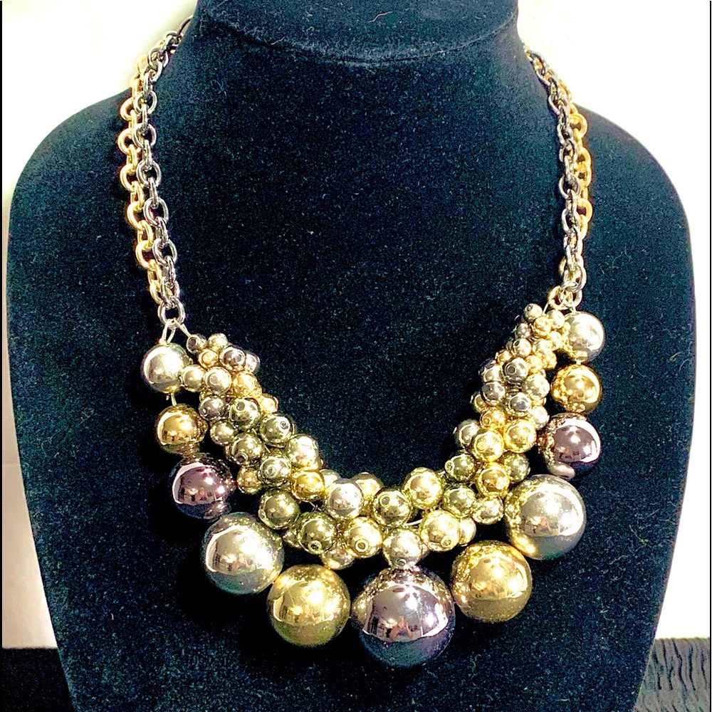 SOLD.  Amrita Singh Festive Statement Necklace